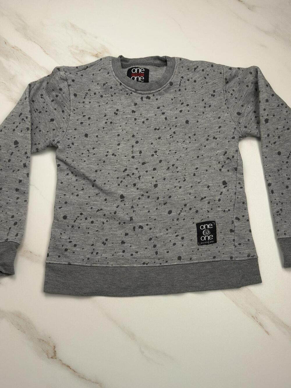 One Point One Grey Crewneck Sweatshirt - Boys Medium
